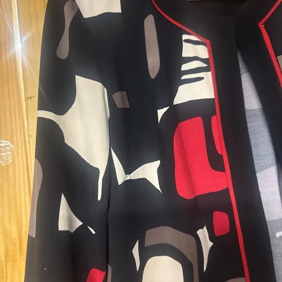K Studio Women's Abstract Black and Red Blazer - Picture 3 of 5